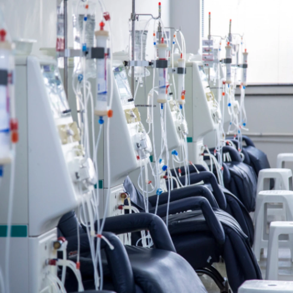 dialysis-machine-for-sale-hero-main-image